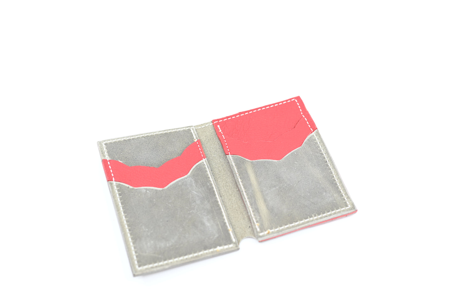Minimalist Bi-Fold Wallet
